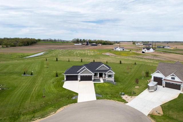 3006 Curtis Court, Sun Prairie, WI 53590