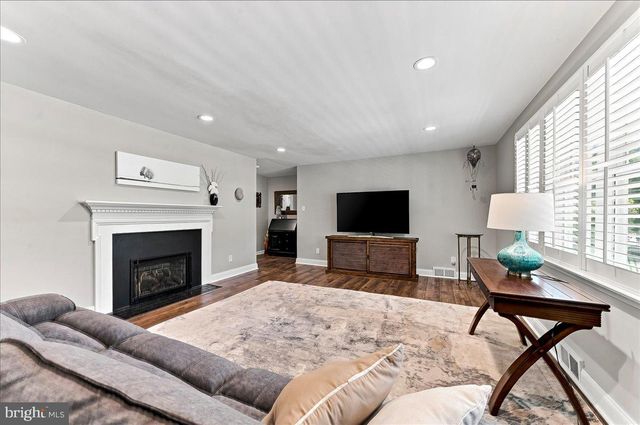 61 DUNCAN LN, Springfield, PA 19064