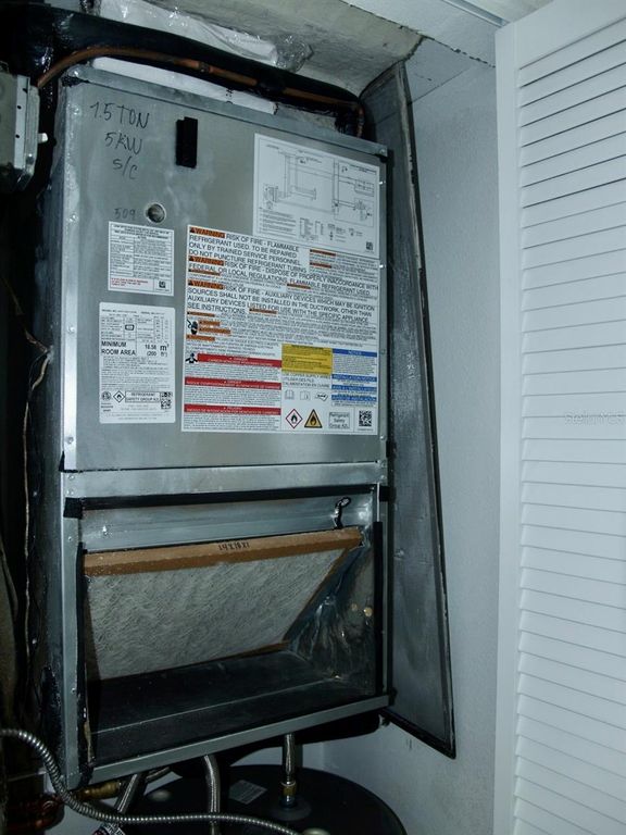 Image 24 of property listing at 11525 8TH WAY N 509, St Petersburg, FL 33716