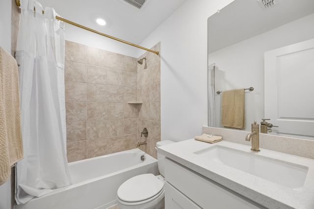 1401 Chestnut Gdn, Northlake, TX 76226