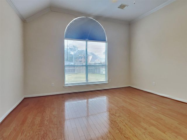 3009 Fallbrook Court, Pearland, TX 77584