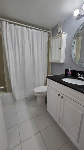 3211 W SWANN AVENUE 1005, Tampa, FL 33609