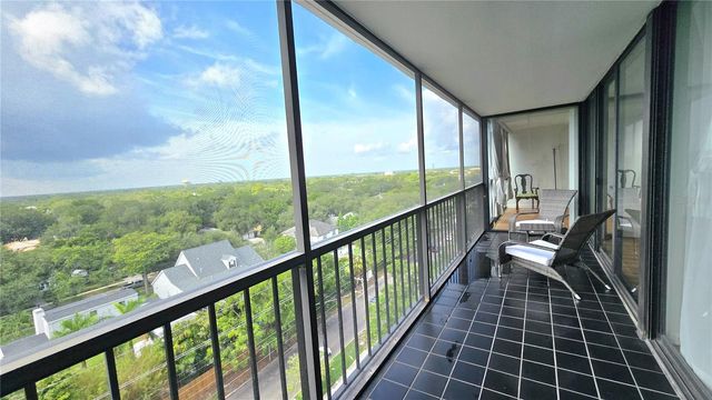 3211 W SWANN AVENUE 1005, Tampa, FL 33609