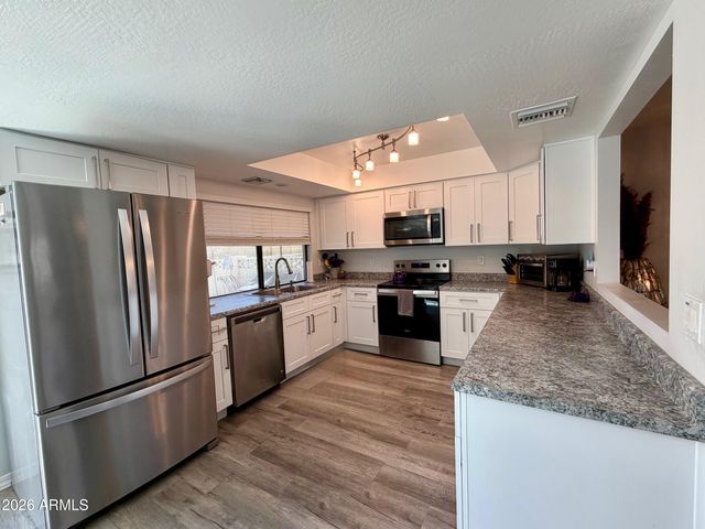 16063 N 26TH Avenue, Phoenix, AZ 85023