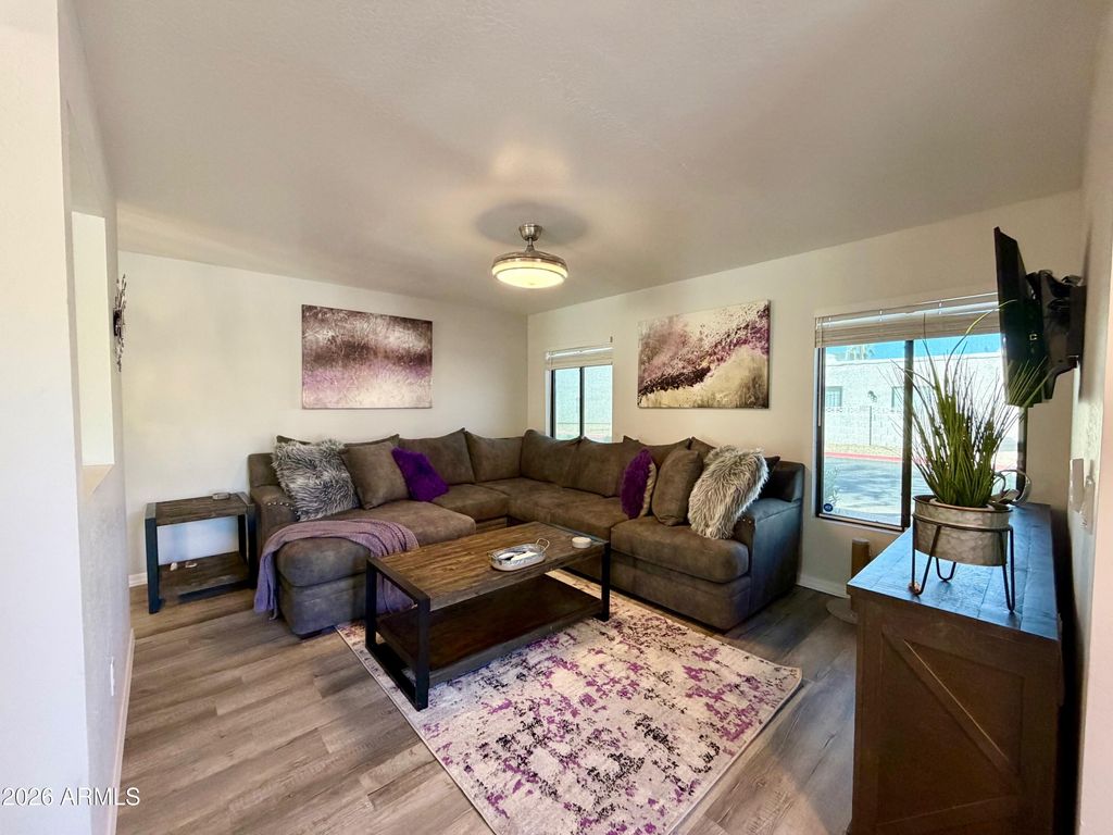 16063 N 26TH Avenue, Phoenix, AZ 85023 — photo 2