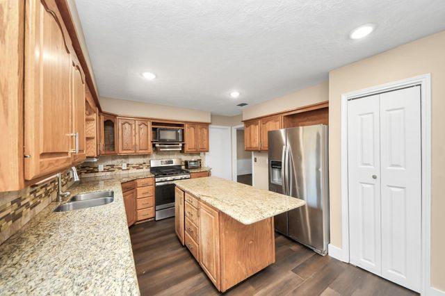 423 Cannon Ball Drive, Spring, TX 77380