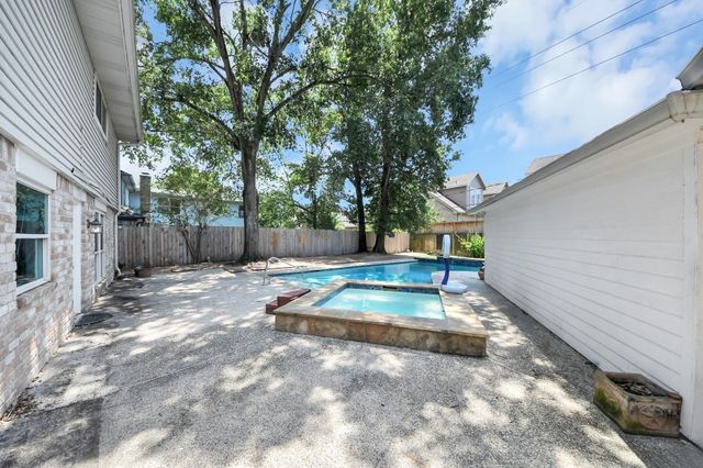 423 Cannon Ball Drive, Spring, TX 77380