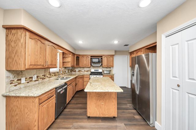 423 Cannon Ball Drive, Spring, TX 77380