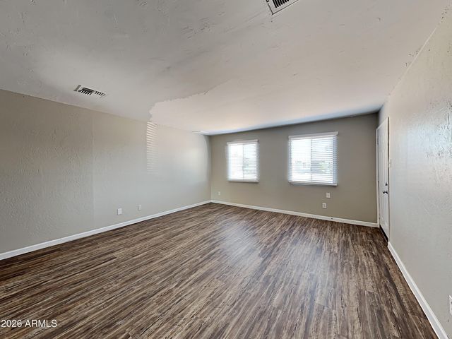 5344 W BANFF Lane, Glendale, AZ 85306