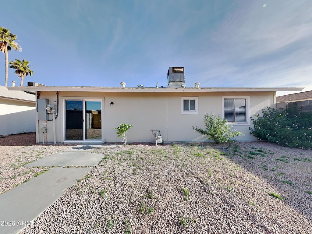 5344 W BANFF Lane, Glendale, AZ 85306 — photo 4