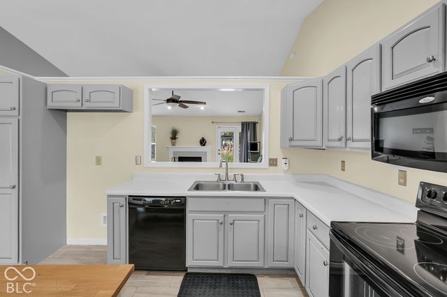 12760 Glengary Drive, Fishers, IN 46038