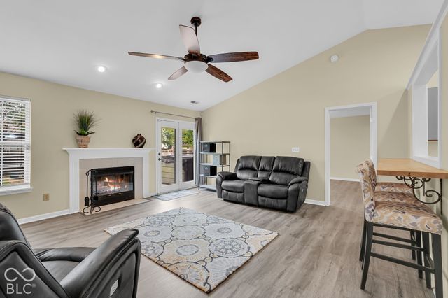 12760 Glengary Drive, Fishers, IN 46038