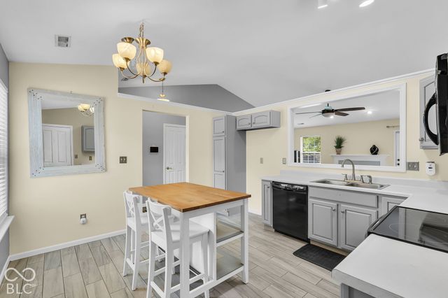 12760 Glengary Drive, Fishers, IN 46038
