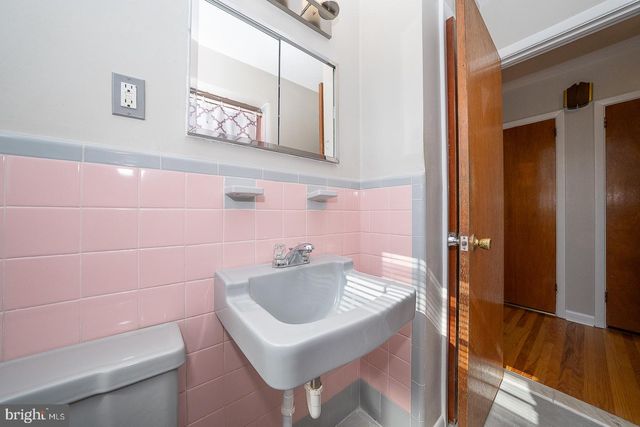 1727 BENSON ST, Philadelphia, PA 19152