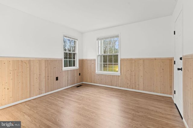 8580 CRAIN HWY, La Plata, MD 20646