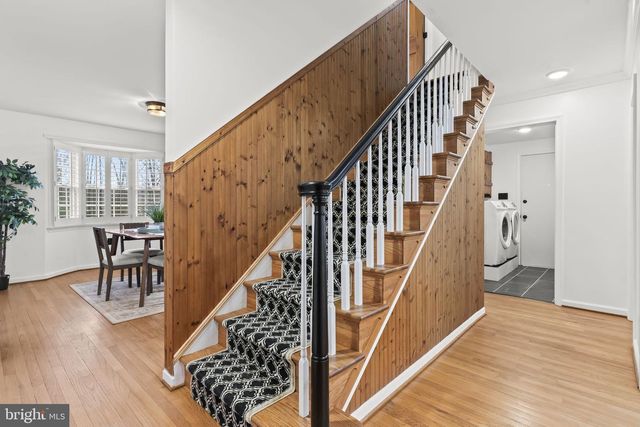 8580 CRAIN HWY, La Plata, MD 20646