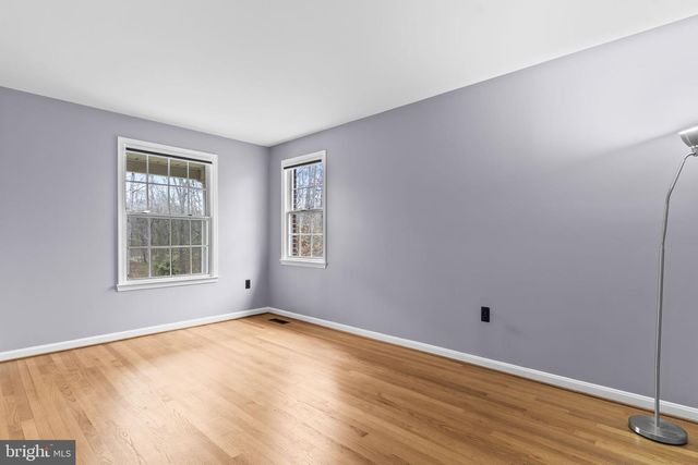 8580 CRAIN HWY, La Plata, MD 20646