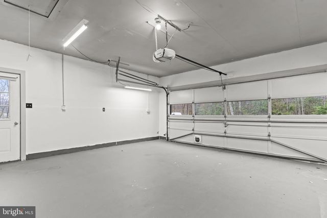 8580 CRAIN HWY, La Plata, MD 20646