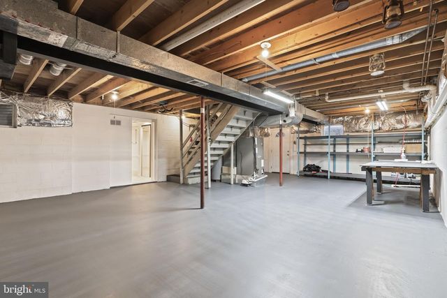 8580 CRAIN HWY, La Plata, MD 20646