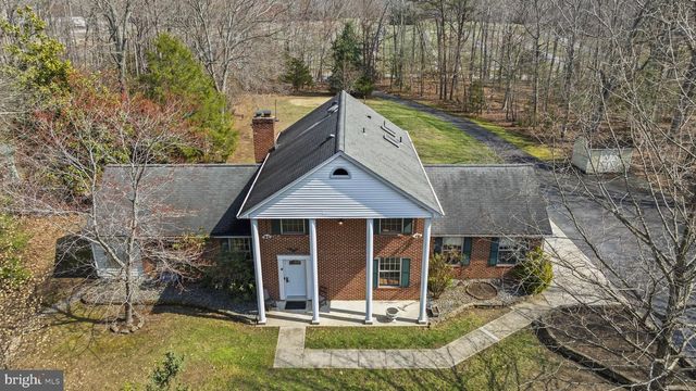 8580 CRAIN HWY, La Plata, MD 20646