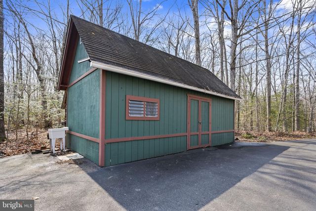 8580 CRAIN HWY, La Plata, MD 20646