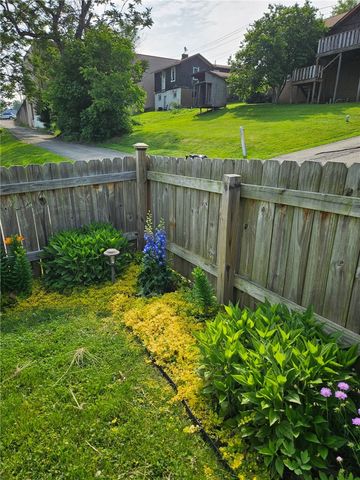 720 Graham St, Belle Vernon, PA 15012