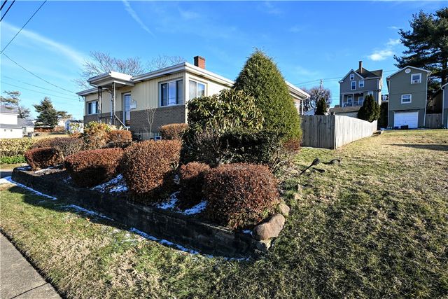 720 Graham St, Belle Vernon, PA 15012