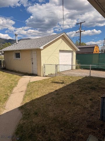 1818 Stuart, Butte, MT 59701