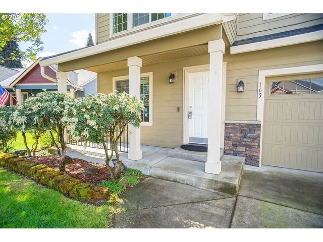 165 PEACH TREE Ct, Woodland, WA 98674