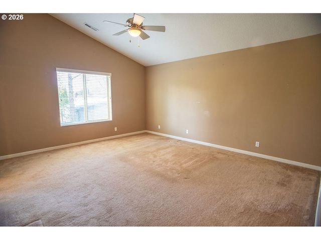 165 PEACH TREE Ct, Woodland, WA 98674