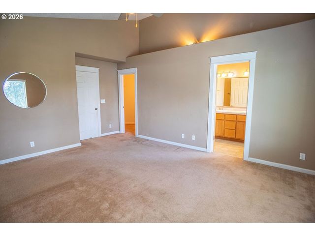 165 PEACH TREE Ct, Woodland, WA 98674