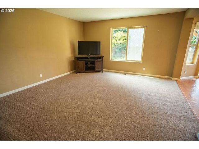 165 PEACH TREE Ct, Woodland, WA 98674