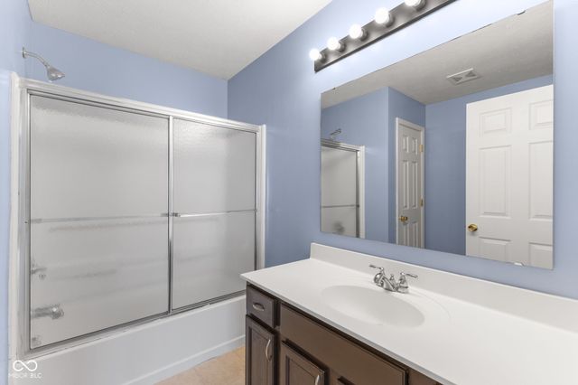 12646 Pinetop Way, Noblesville, IN 46060