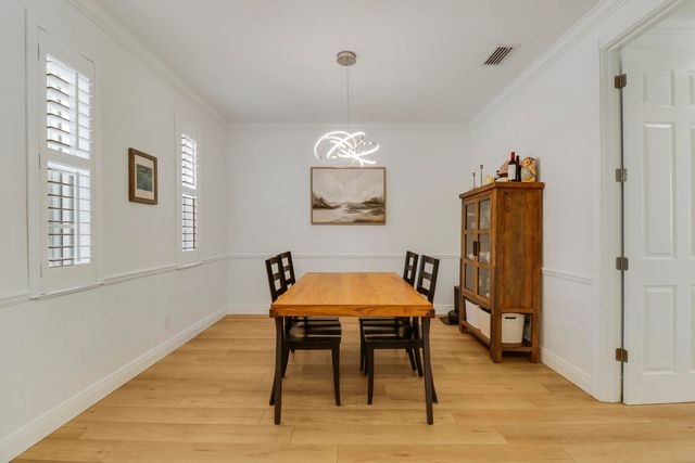 136 Newcastle Drive, Jupiter, FL 33458