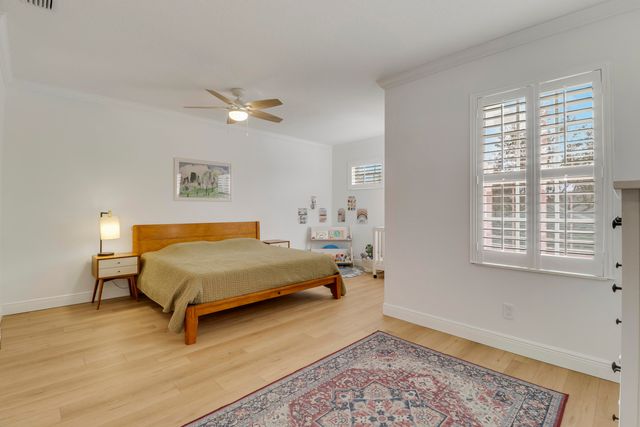 136 Newcastle Drive, Jupiter, FL 33458