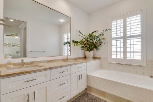 136 Newcastle Drive, Jupiter, FL 33458