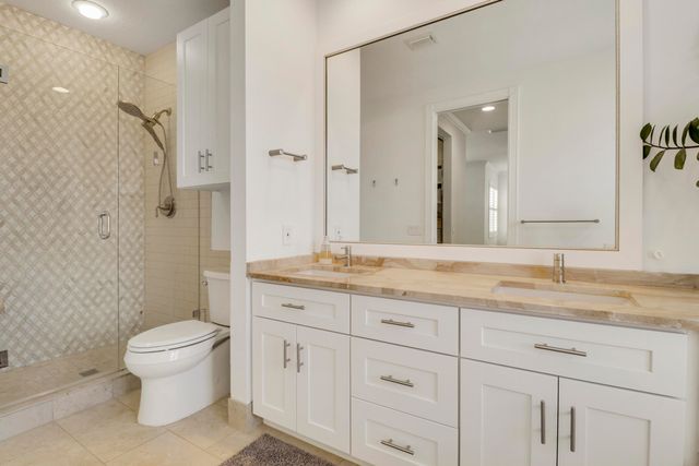 136 Newcastle Drive, Jupiter, FL 33458