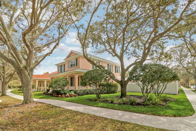 136 Newcastle Drive, Jupiter, FL 33458