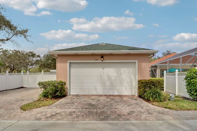 136 Newcastle Drive, Jupiter, FL 33458
