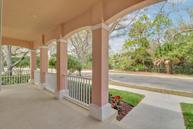 136 Newcastle Drive, Jupiter, FL 33458