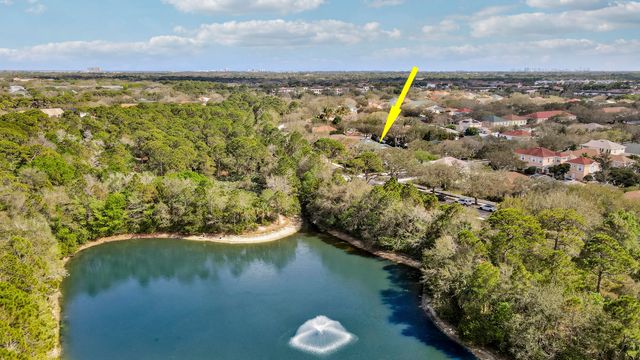 136 Newcastle Drive, Jupiter, FL 33458