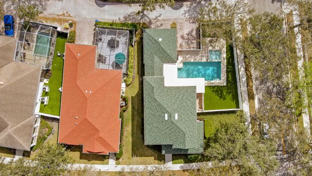 136 Newcastle Drive, Jupiter, FL 33458