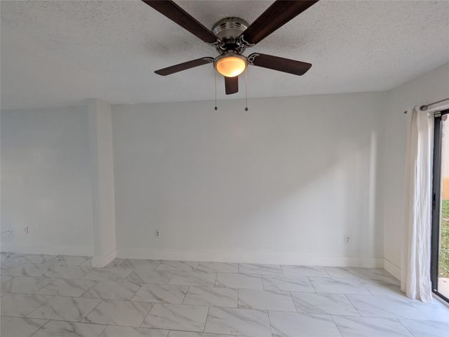 2456 NW 52nd Ave 2456, Fort Lauderdale, FL 33313