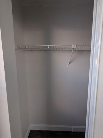 2456 NW 52nd Ave 2456, Fort Lauderdale, FL 33313