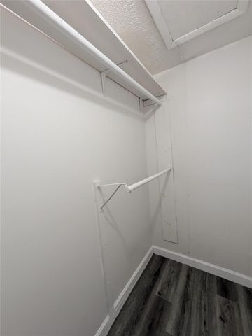 2456 NW 52nd Ave 2456, Fort Lauderdale, FL 33313