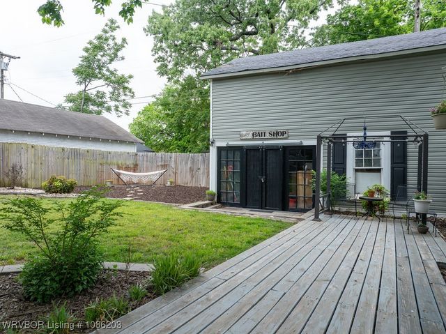 1112 S 21st Street, Fort Smith, AR 72901