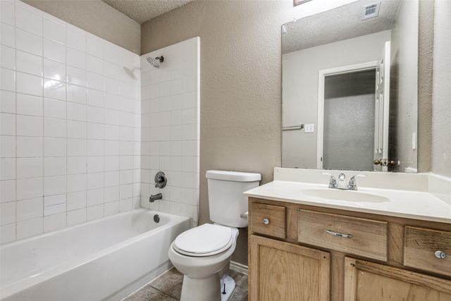 2416 Redfield Drive, Mesquite, TX 75181