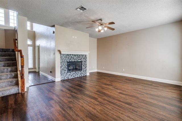 2416 Redfield Drive, Mesquite, TX 75181