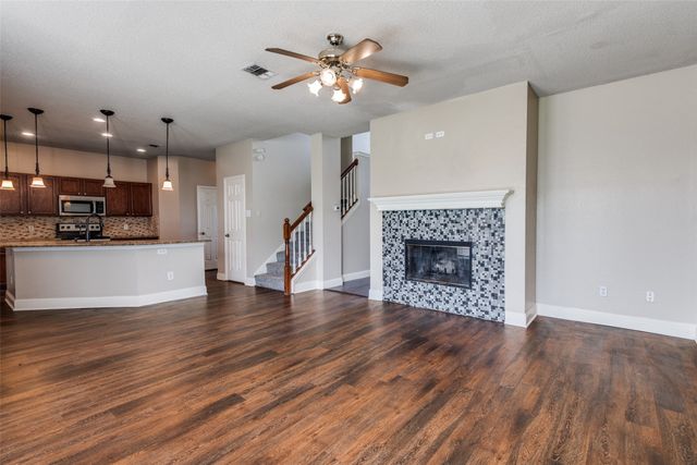 2416 Redfield Drive, Mesquite, TX 75181