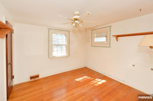 125 Eastview Avenue, Leonia, NJ 07605